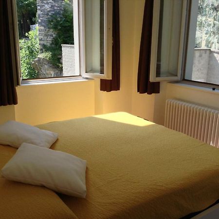 Larius Apartment Parking Carate Urio Экстерьер фото